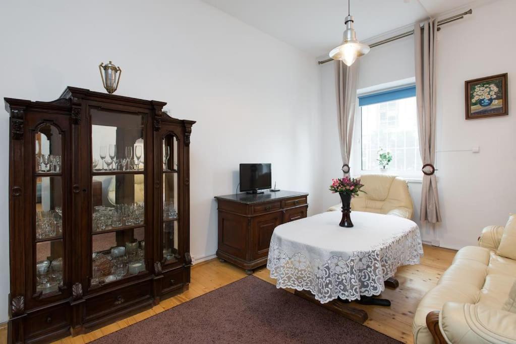 Big Cosy Retro Apt, Free Parking, 15Min Oldtown & Kazimierz - By Homelike Kraków Exteriör bild